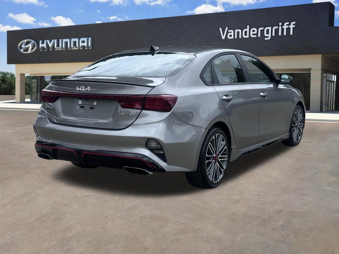 Used 2022 Kia Forte GT w/ GT Technology Package FWD image 10