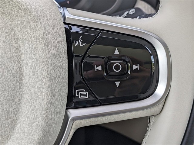 New 2025 Volvo XC60 T8 Plus w/ Climate Package image 29