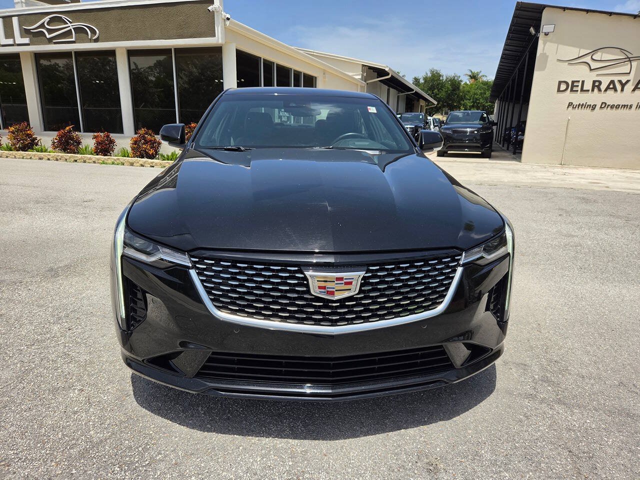 Used 2026 Cadillac CT4 Premium Luxury RWD image 2
