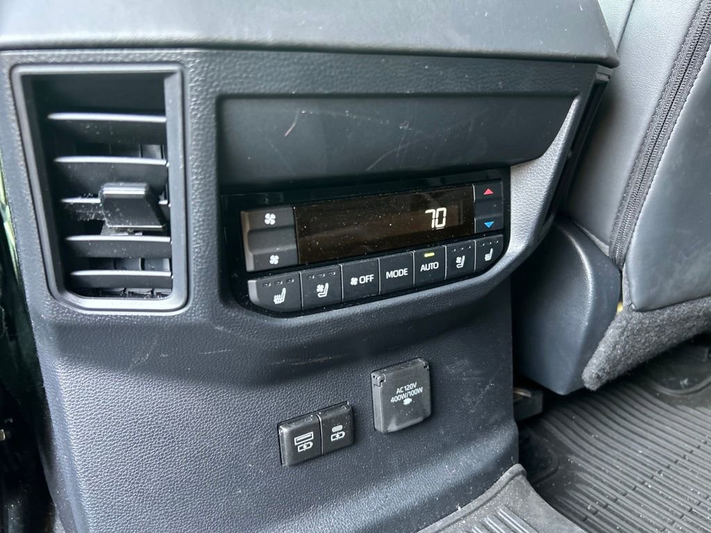 Used 2024 Toyota Sequoia Platinum image 15