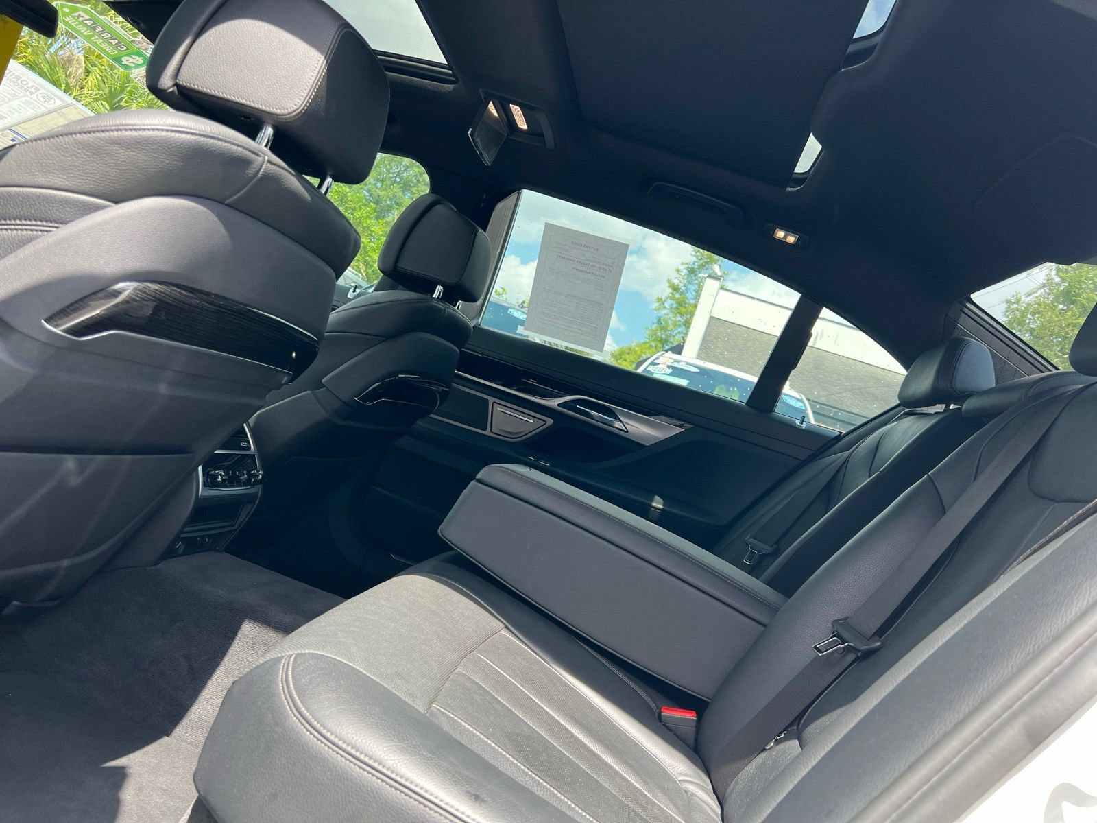Used 2018 BMW 740e xDrive w/ M Sport Package AWD/4WD image 49