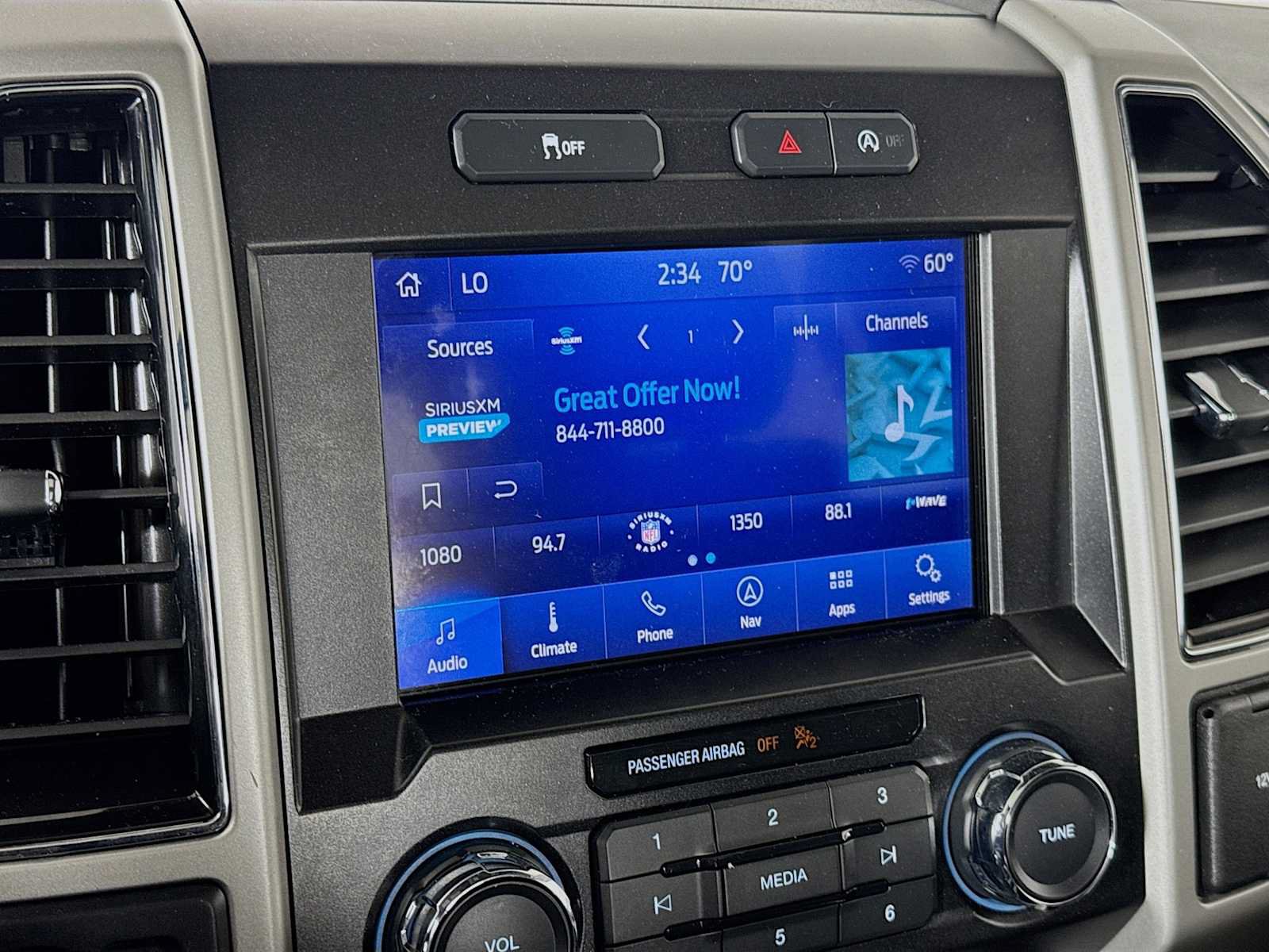 Used 2019 Ford F150 Lariat w/ Equipment Group 501A Mid AWD/4WD image 14