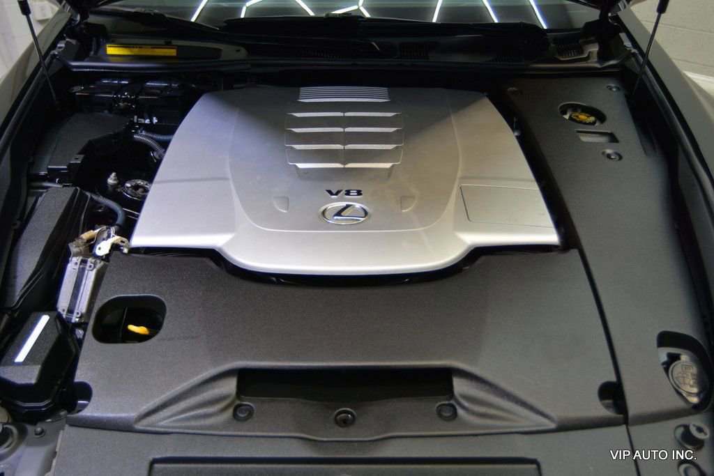 Used 2007 Lexus LS 460 image 32