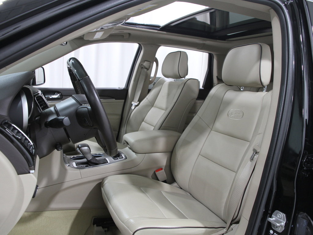 Used 2021 Jeep Grand Cherokee Overland image 5