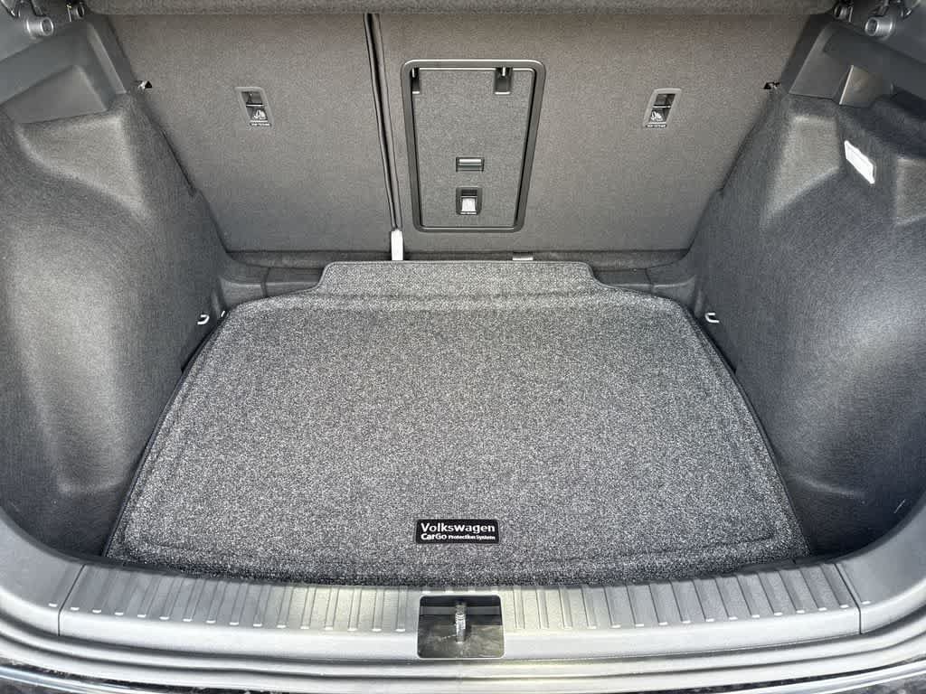 New 2026 Volkswagen Taos SE FWD image 25