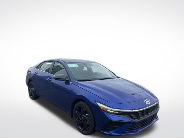 New 2026 Hyundai Elantra SEL Sport Premium image 5