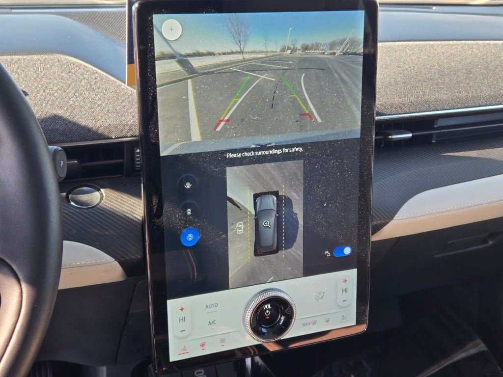 Certified 2025 Ford Mustang Mach-E Premium image 27