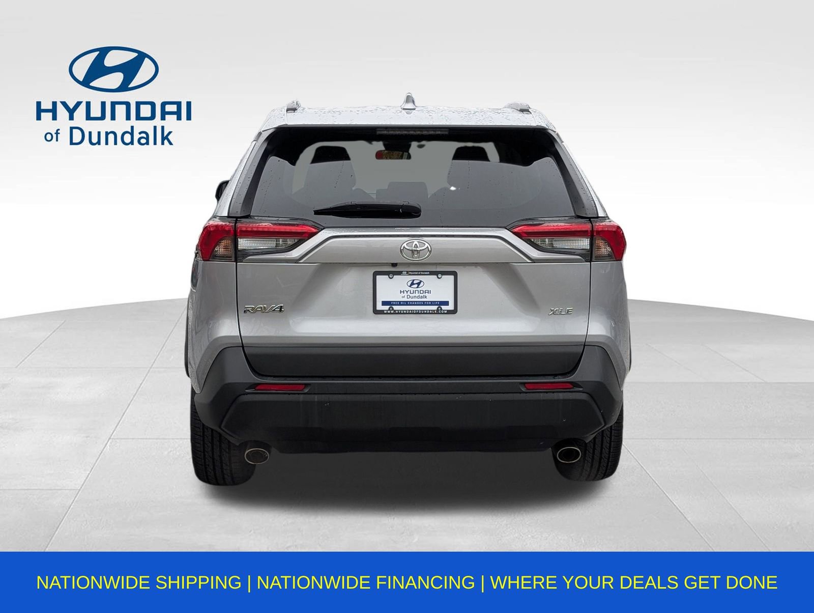 Used 2021 Toyota RAV4 XLE Premium image 9