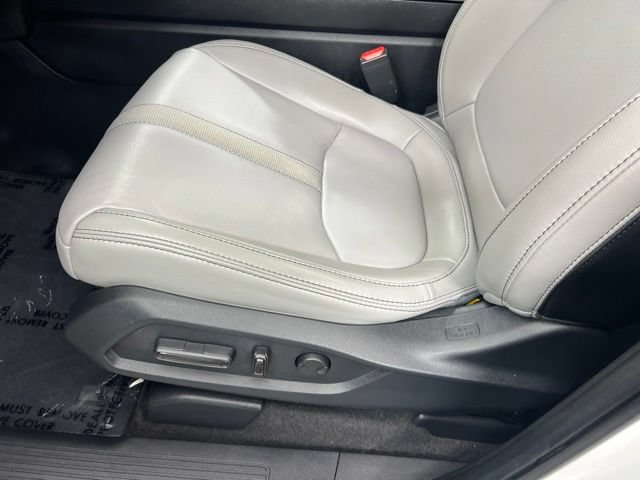 Used 2023 Honda Pilot Touring image 14