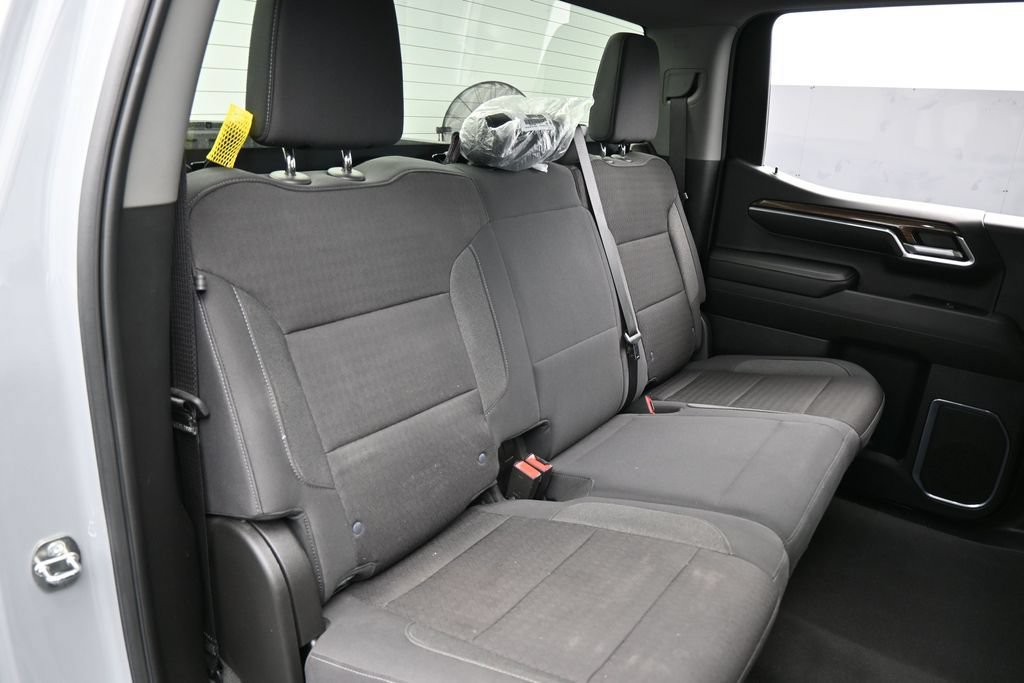 Used 2024 Chevrolet Silverado 1500 LT RWD image 43