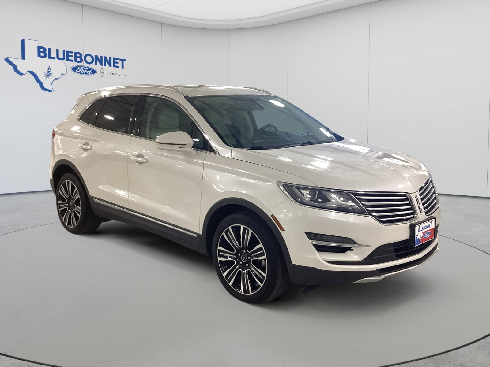 Used 2017 Lincoln MKC Black Label w/ Lincoln MKC Climate Package AWD/4WD image 3