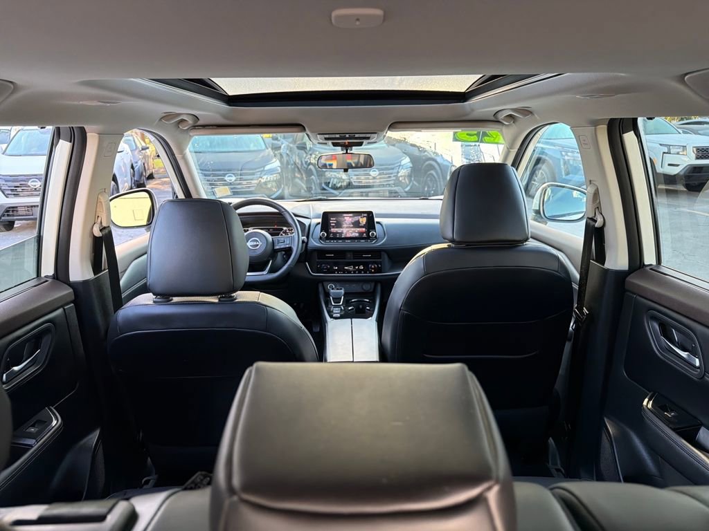 Used 2023 Nissan Rogue SV w/ SV Premium B Package image 63
