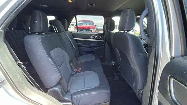 Certified 2018 Ford Explorer XLT FWD image 13