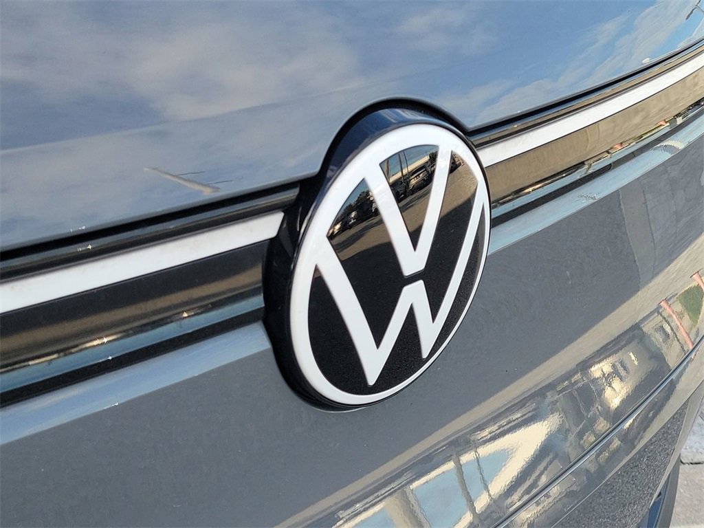 Used 2024 Volkswagen ID.4 2WD image 9