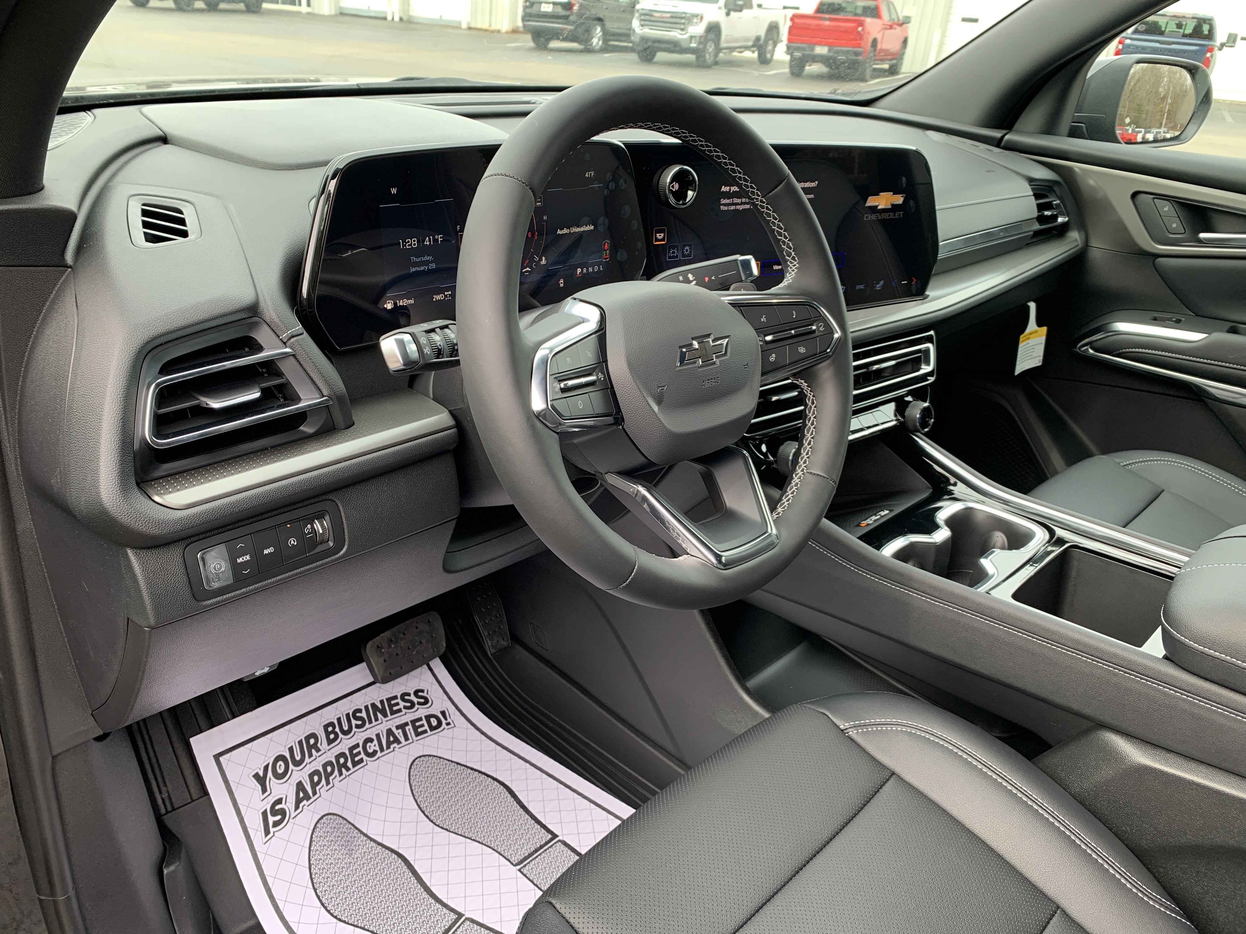 New 2026 Chevrolet Traverse LT w/ Midnight/Sport Edition image 12