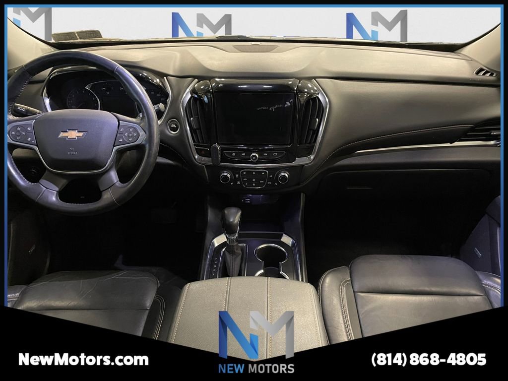 Used 2021 Chevrolet Traverse LT w/ LT Premium Package AWD/4WD image 10