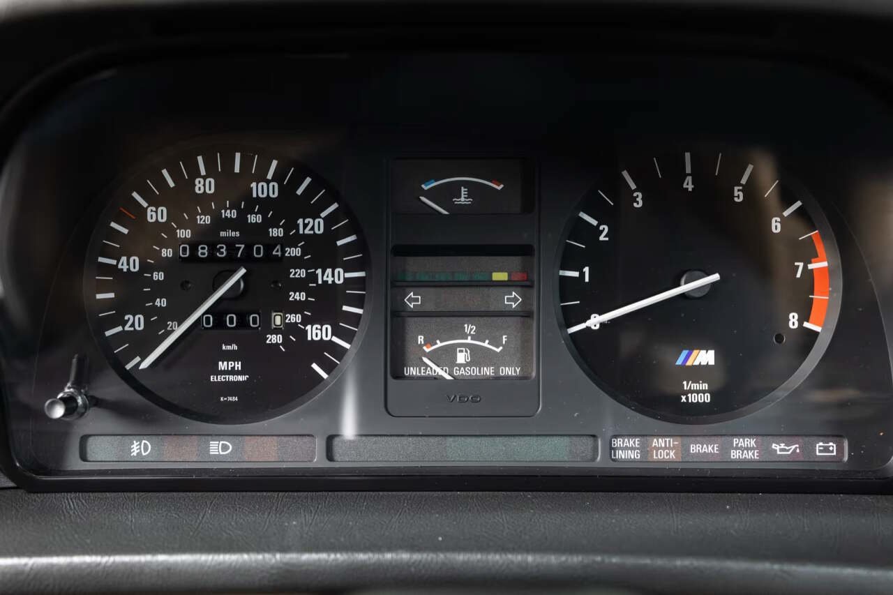 Used 1988 BMW M5 RWD image 38