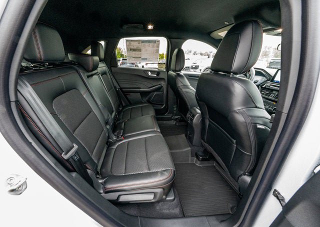 New 2026 Ford Escape ST-Line w/ Cold Weather Package FWD image 13