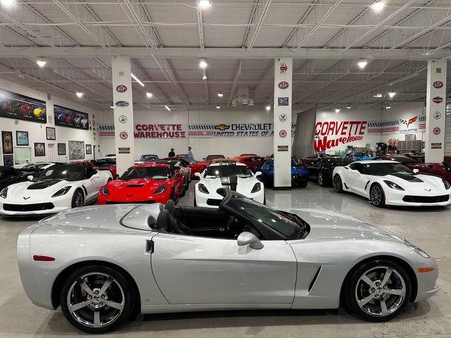 Used 2009 Chevrolet Corvette Convertible w/ Preferred Equipment Group RWD image 6