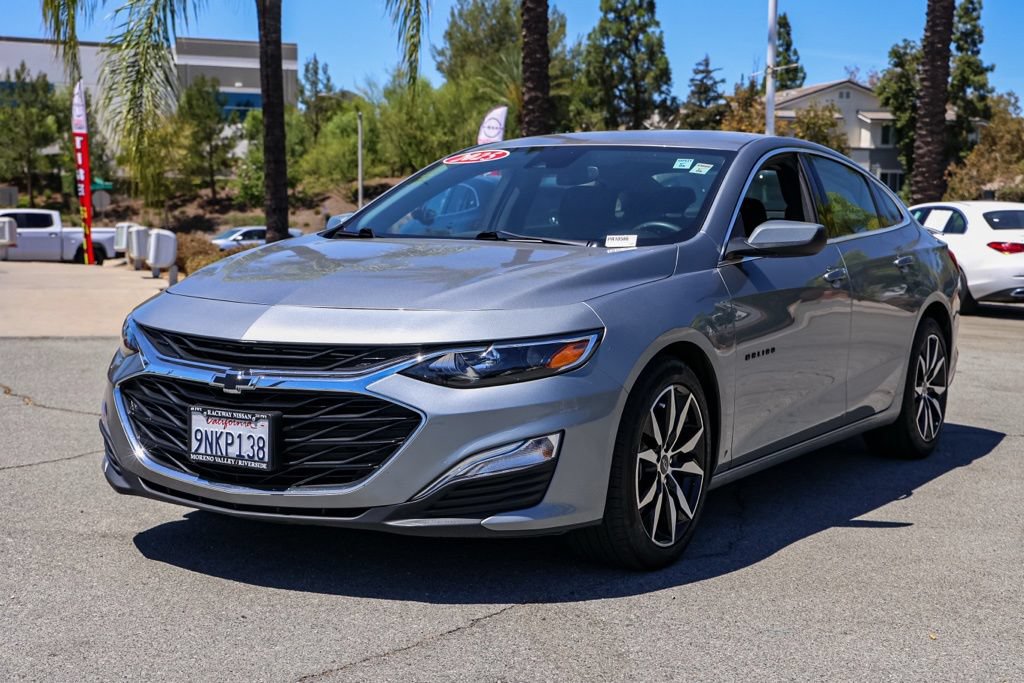 Used 2025 Chevrolet Malibu RS FWD image 8