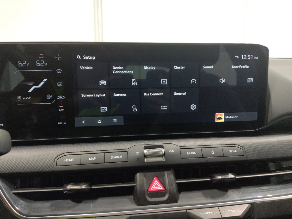 Used 2025 Kia K4 EX FWD image 25