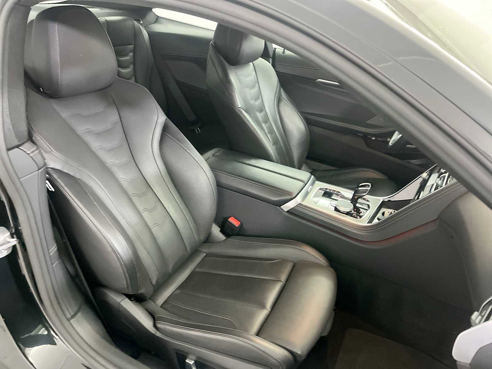 Used 2025 BMW 840i xDrive Coupe w/ Driving Assistance Package image 25