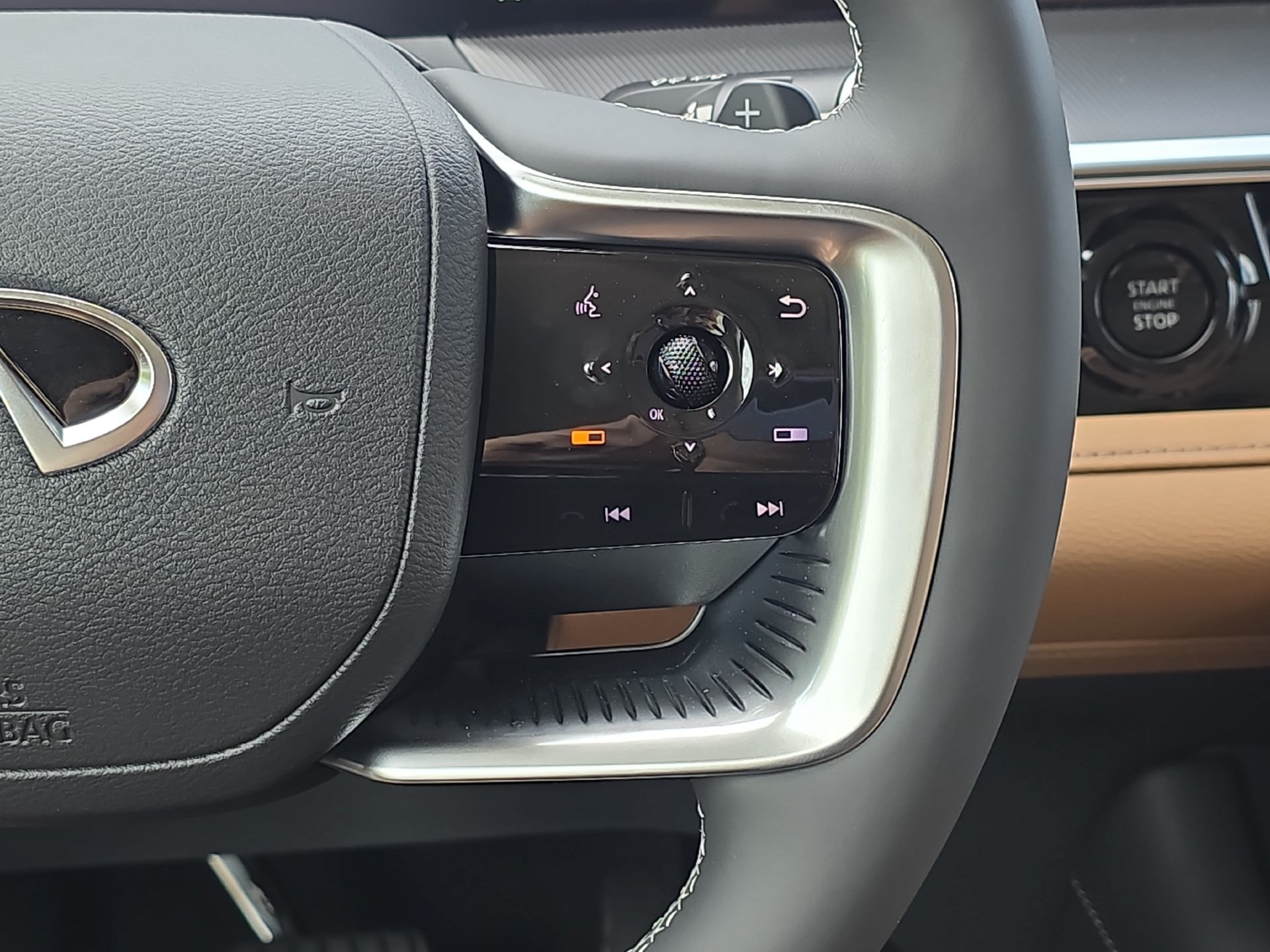 New 2027 INFINITI QX80 Luxe AWD/4WD image 18