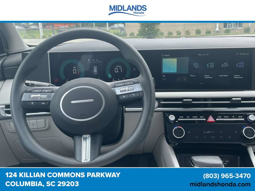 Used 2025 Hyundai Tucson SEL FWD image 13