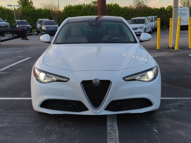 Used 2019 Alfa Romeo Giulia Ti w/ Quick Order Package 22Z Lusso image 2