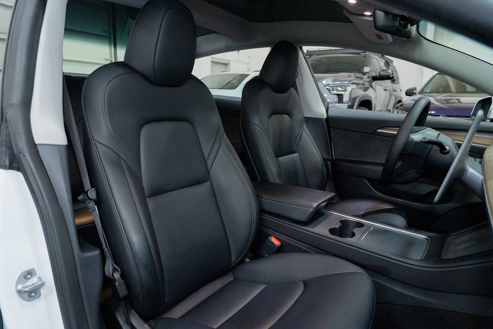 Used 2023 Tesla Model 3 Standard Range RWD image 23
