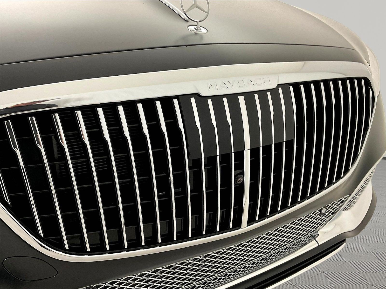 Certified 2024 Mercedes-Benz Maybach S 680 4MATIC image 33