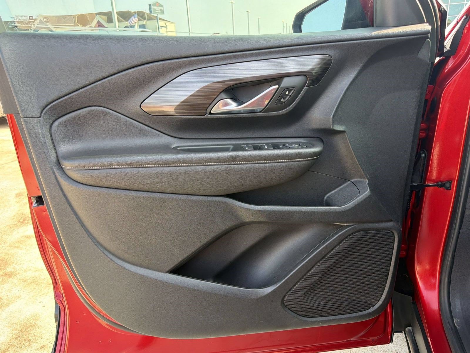 Used 2022 GMC Terrain SLE FWD image 25