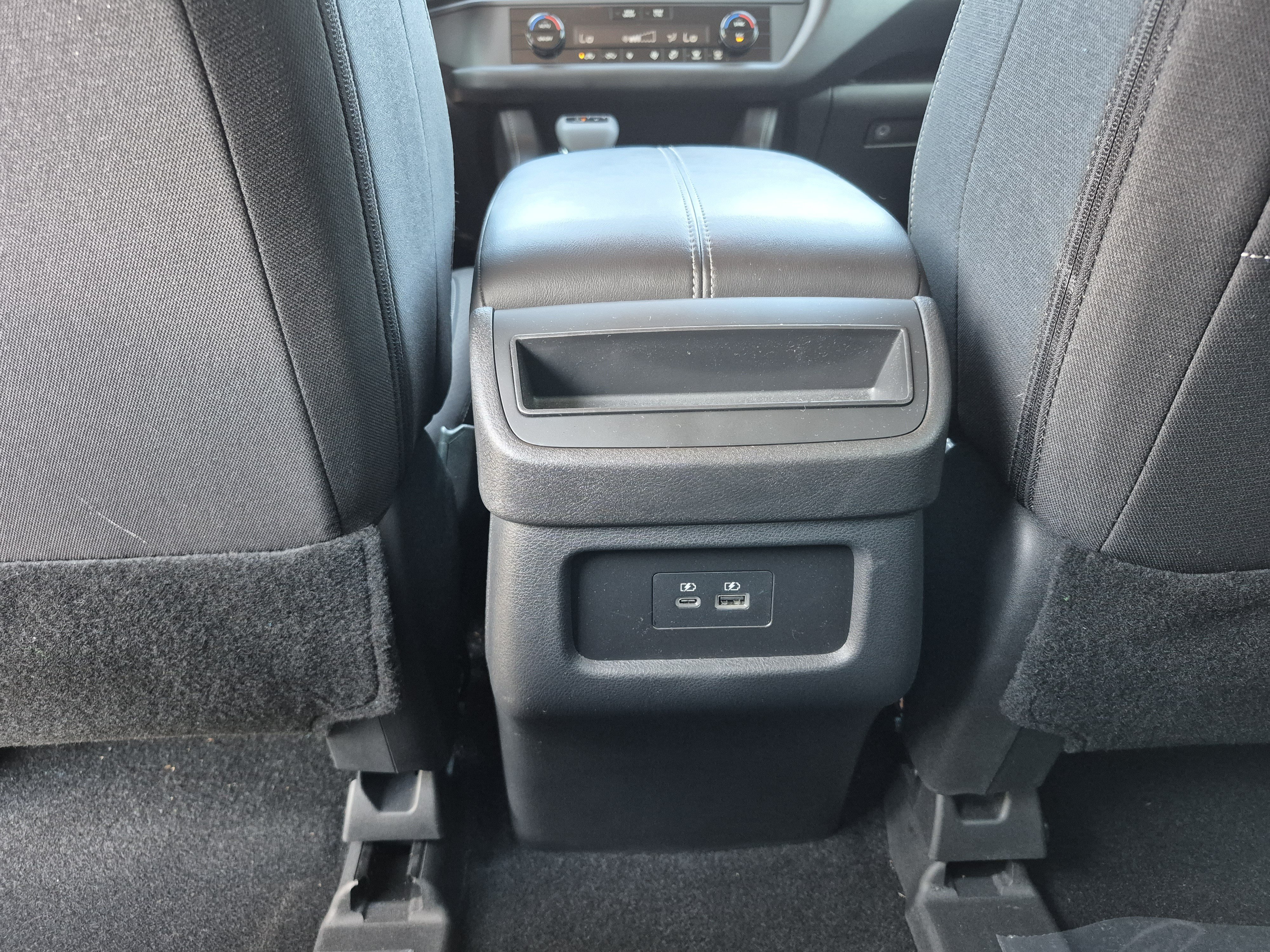 Certified 2025 Nissan Pathfinder S FWD image 18