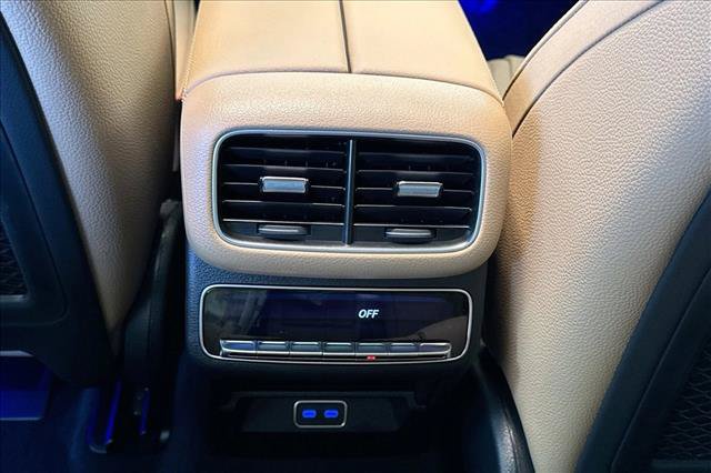 New 2026 Mercedes-Benz GLS 580 4MATIC image 23