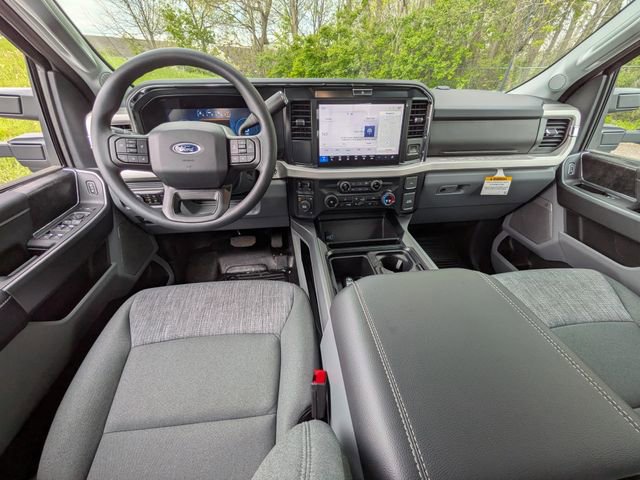 New 2026 Ford F350 XLT w/ XLT Premium Package AWD/4WD image 12