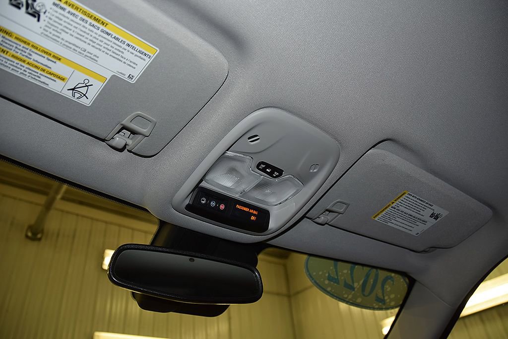 Used 2022 Chevrolet TrailBlazer LT w/ Convenience Package image 25