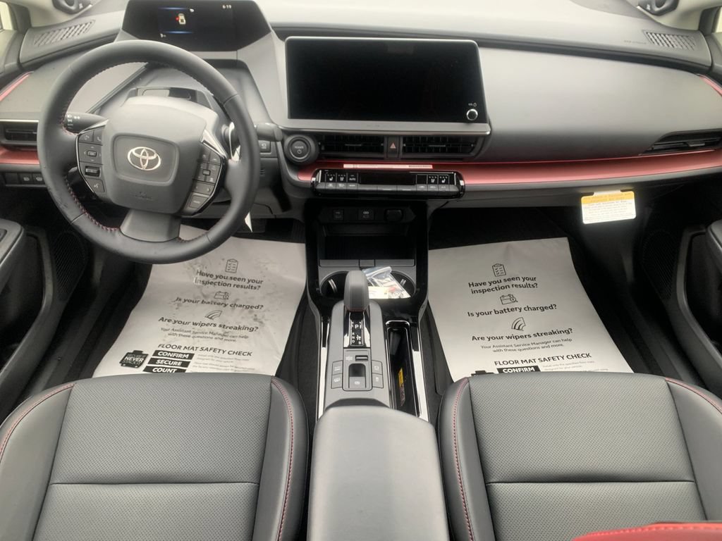 New 2026 Toyota Prius Plug-In Hybrid FWD image 14
