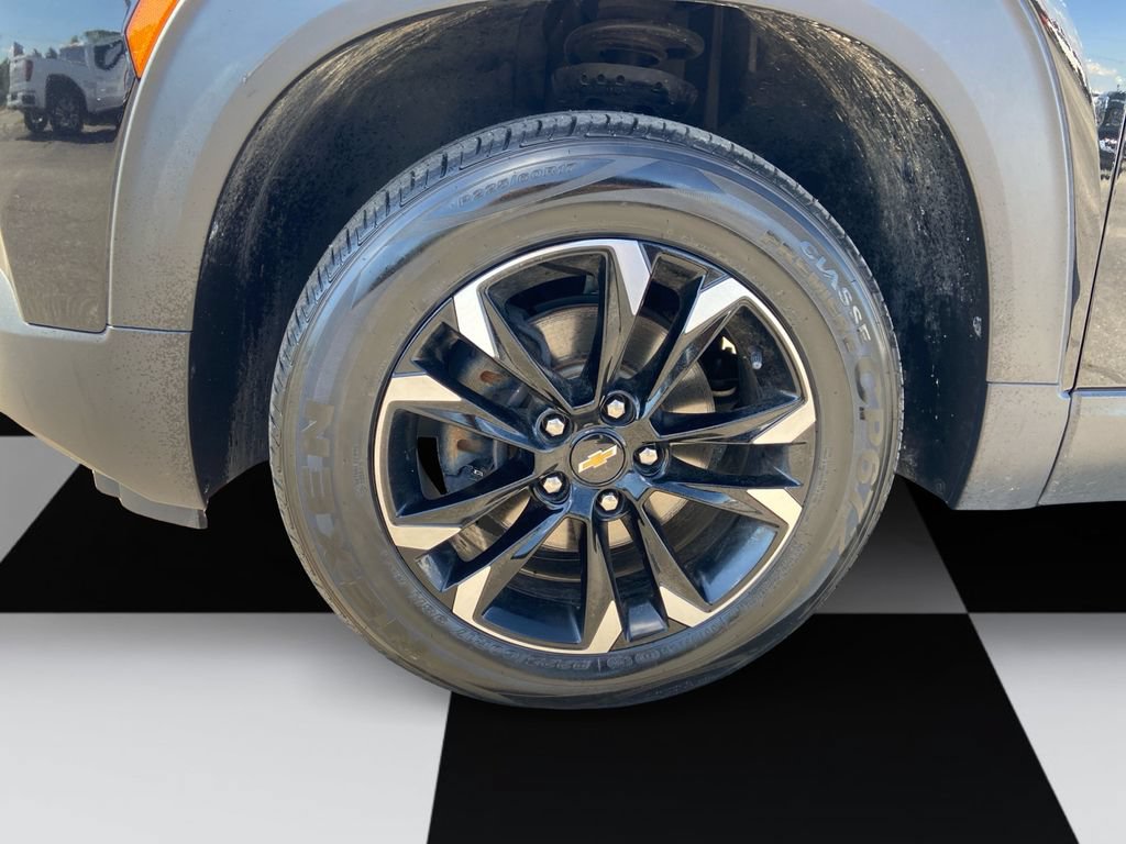 Used 2023 Chevrolet TrailBlazer LT AWD/4WD image 14