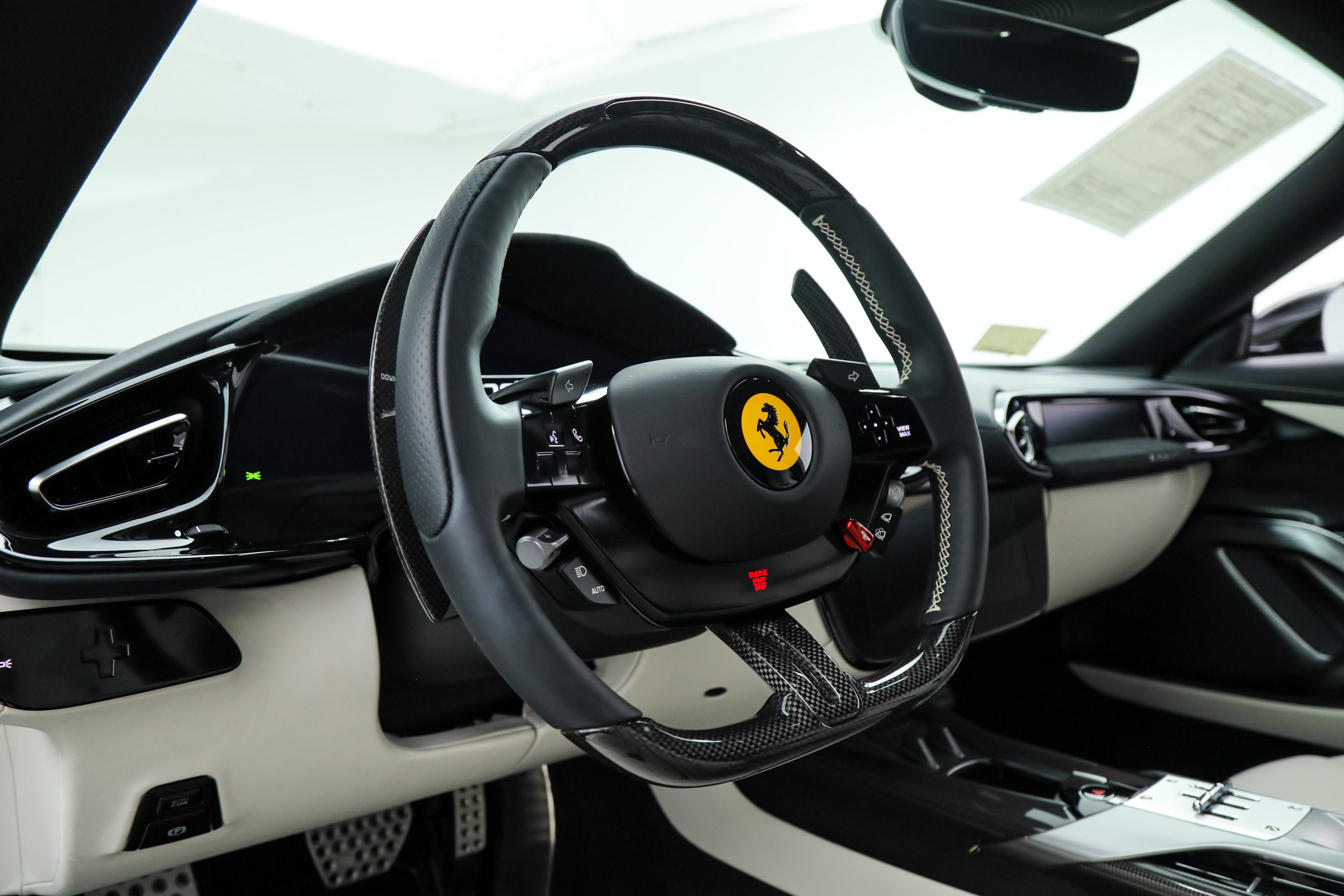 Certified 2025 Ferrari 12Cilindri RWD image 27
