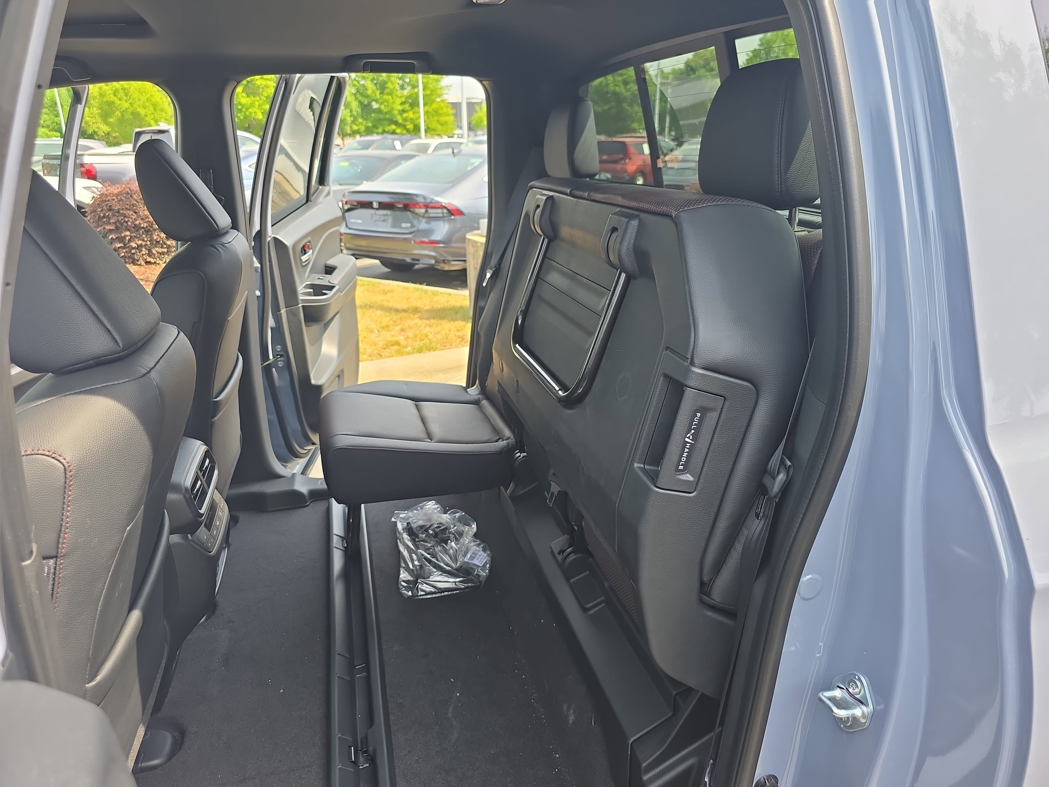 New 2026 Honda Ridgeline Black Edition image 14
