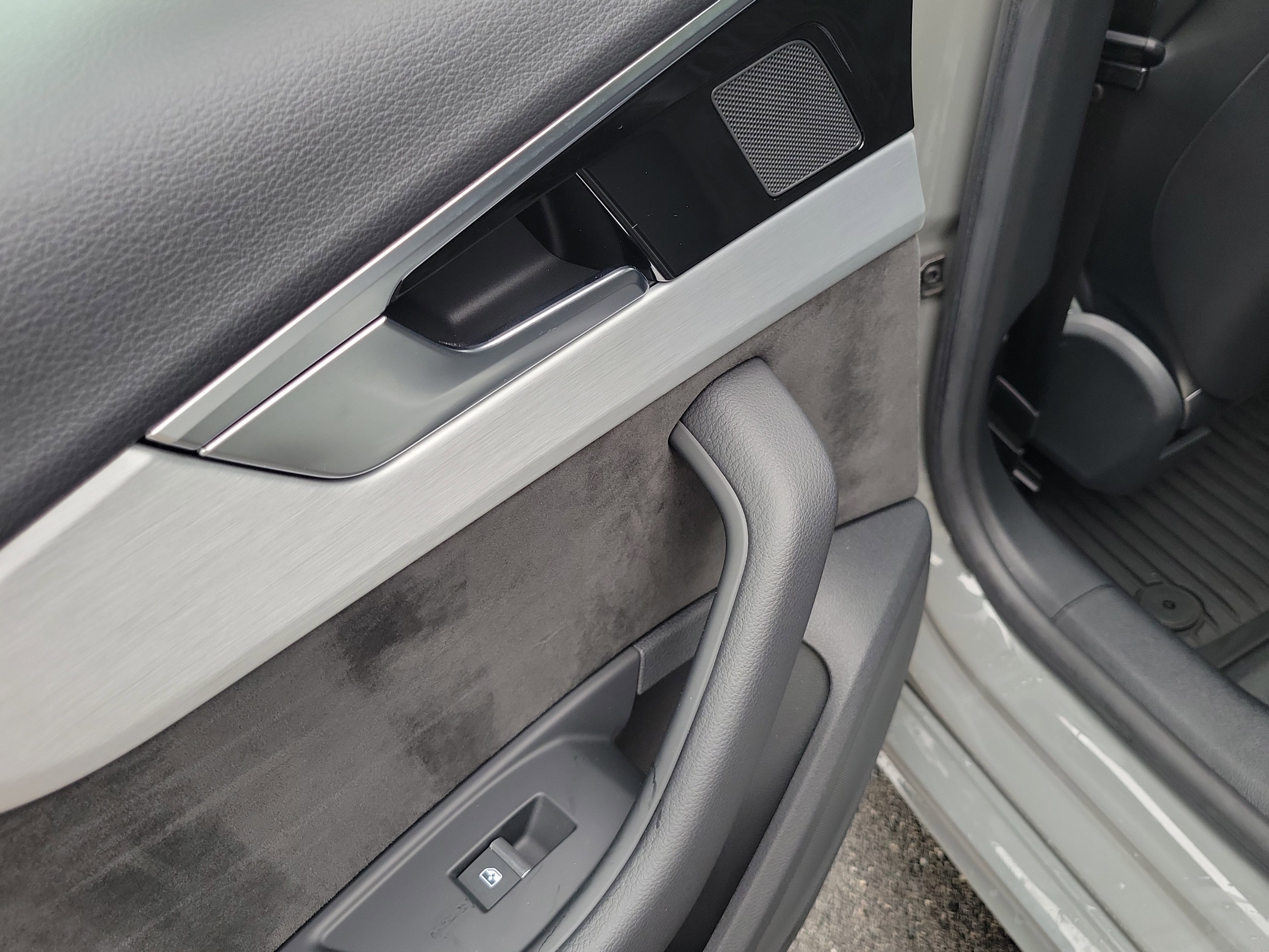 Used 2021 Audi S5 Premium w/ Convenience Package image 23