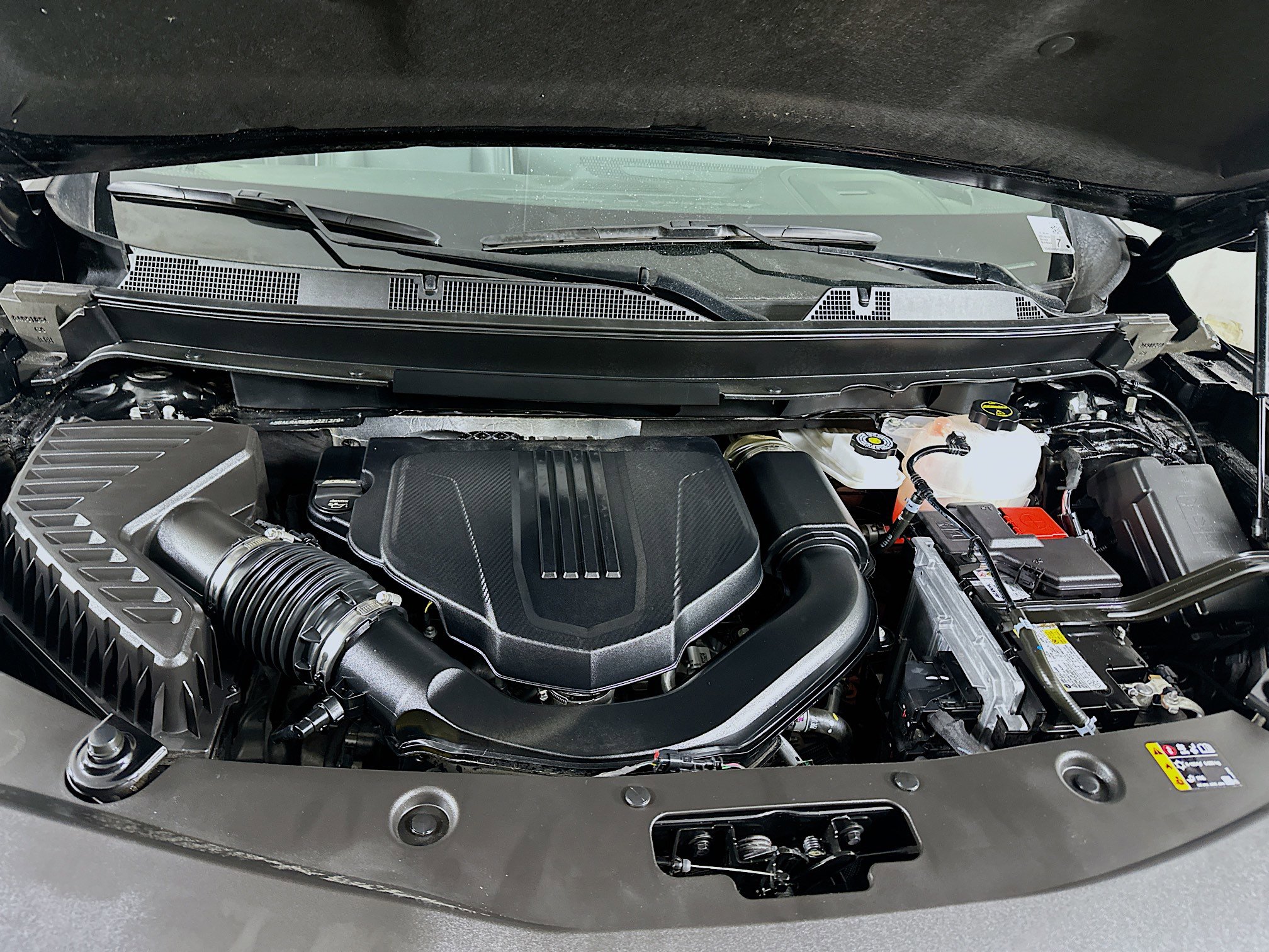 Used 2025 Buick Enclave Preferred image 35