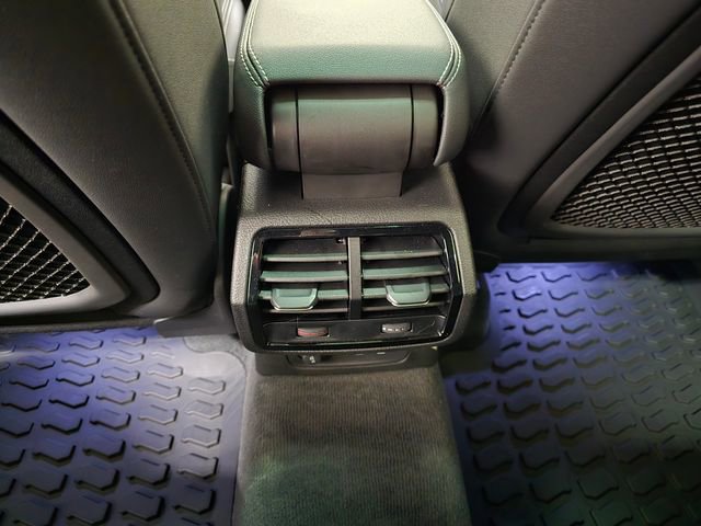 Certified 2025 Audi Q3 2.0T Premium w/ Convenience Package image 33