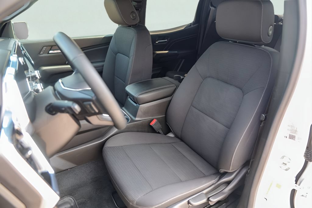 Used 2024 GMC Canyon Elevation w/ Convenience Package RWD image 10