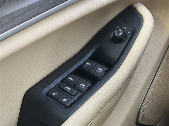 Certified 2021 Jeep Grand Cherokee L Limited image 31