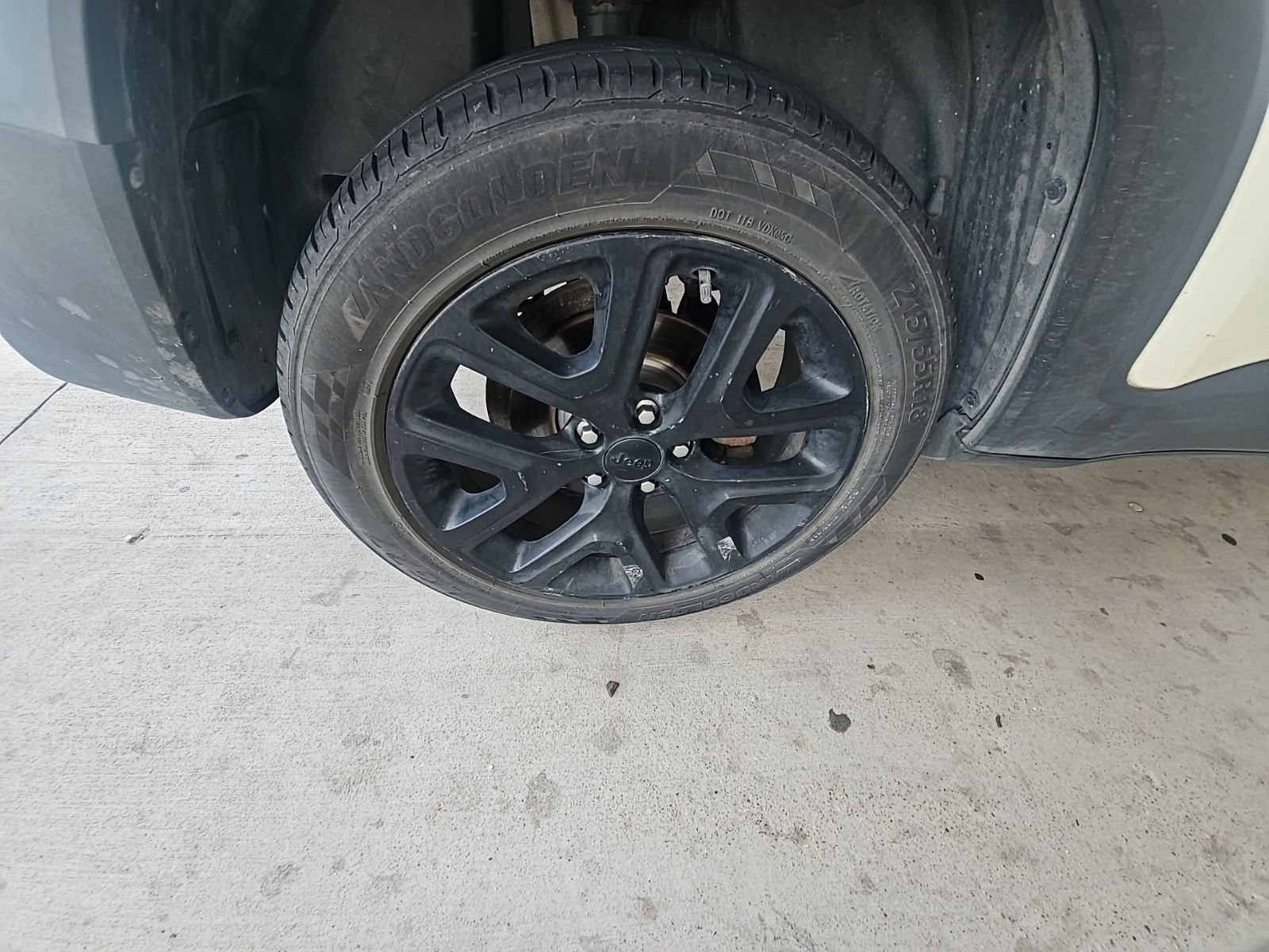 Used 2017 Jeep Renegade Altitude image 17