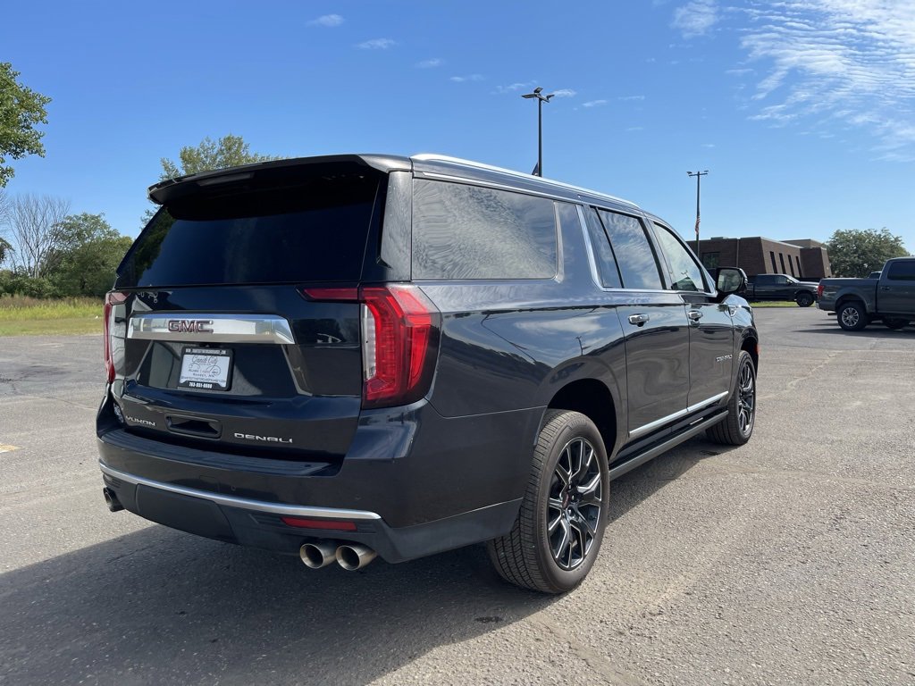 Used 2023 GMC Yukon XL Denali w/ Max Trailering Package image 5