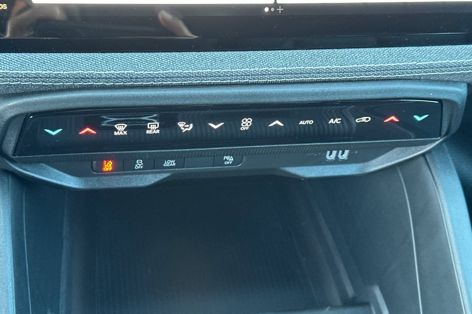 New 2026 Jeep Cherokee Laredo image 20