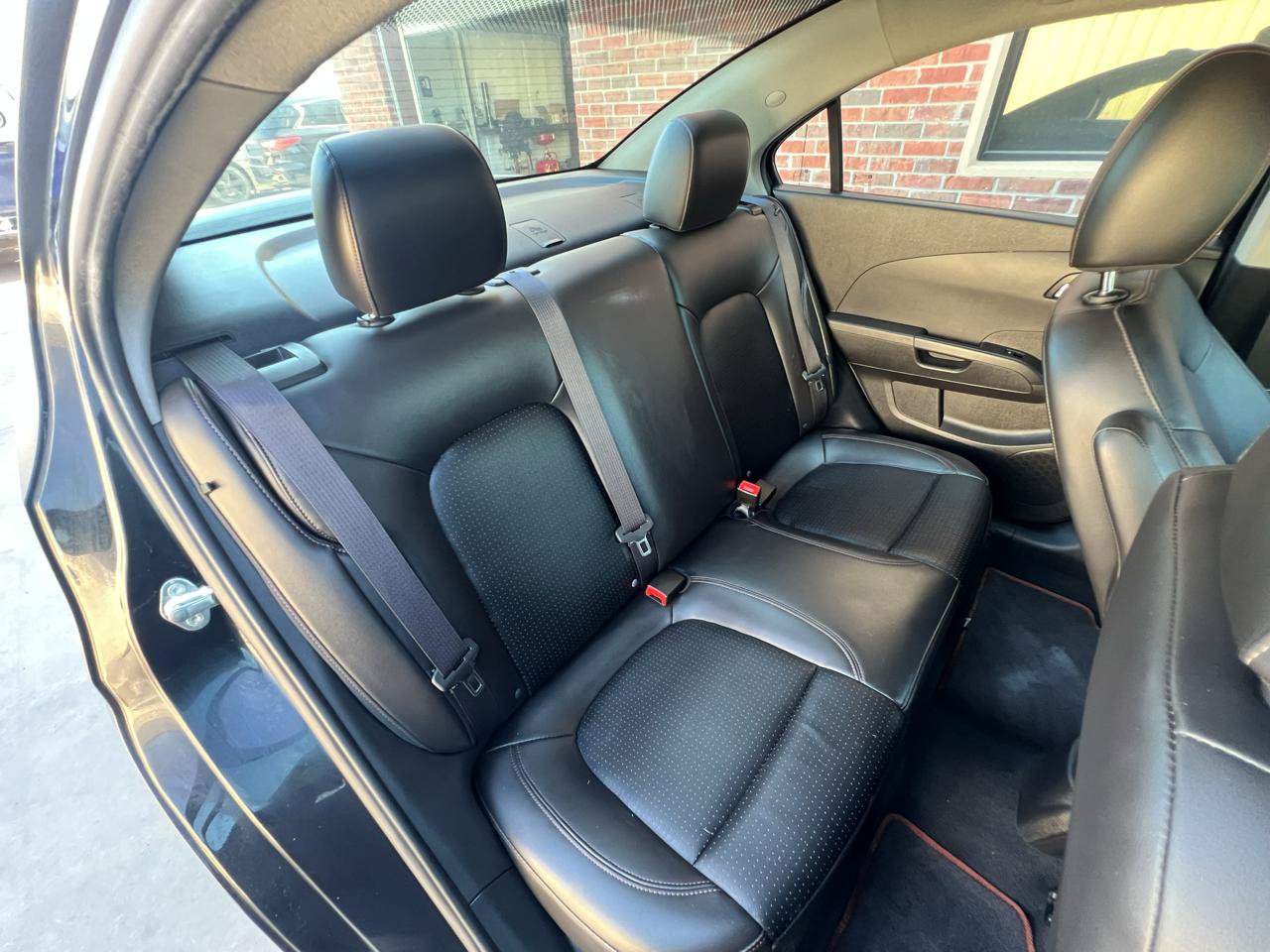 Used 2015 Chevrolet Sonic LTZ FWD image 32