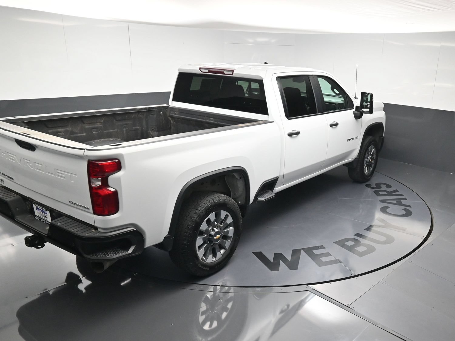 Used 2024 Chevrolet Silverado 2500 Custom w/ Custom Value Package AWD/4WD image 33